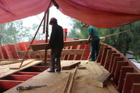 Cận cảnh tàu “67” vỏ gỗ đầu tiên tại miền Trung ảnh 4 Cận cảnh tàu “67” vỏ gỗ đầu tiên tại miền Trung ảnh 4