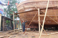 Cận cảnh tàu “67” vỏ gỗ đầu tiên tại miền Trung ảnh 10 Cận cảnh tàu “67” vỏ gỗ đầu tiên tại miền Trung ảnh 10