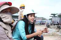 “Ma nữ đẹp nhất Việt Nam” giản dị, đáng yêu khi làm kỹ sư ảnh 8 “Ma nữ đẹp nhất Việt Nam” giản dị, đáng yêu khi làm kỹ sư ảnh 8