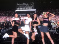 Thống kê doanh thu cực 'khủng' chuyến lưu diễn vòng quanh thế giới của BLACKPINK