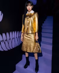 Ít ai ngờ BLACKPINK cũng có loạt trang phục thảm họa 