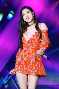 Ít ai ngờ BLACKPINK cũng có loạt trang phục thảm họa 