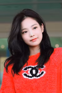 V (BTS) vượt mặt BLACKPINK, trở thành thần tượng nổi tiếng nhất thế giới