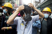 Xem thời trang mặt nạ của người biểu tình Hồng Kông ảnh 8