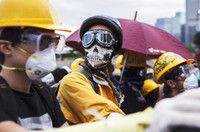 Xem thời trang mặt nạ của người biểu tình Hồng Kông ảnh 2