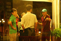 Bố mẹ Công Vinh rạng rỡ tại hôn lễ con trai ảnh 8