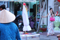 Bố mẹ Công Vinh rạng rỡ tại hôn lễ con trai ảnh 10