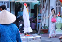 Bố mẹ Công Vinh rạng rỡ tại hôn lễ con trai ảnh 10