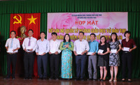 Cần Thơ: Họp mặt nữ cán bộ quản lí ngành GD&ĐT ảnh 8 Cần Thơ: Họp mặt nữ cán bộ quản lí ngành GD&ĐT ảnh 8