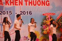 TPHCM: Ấn tượng lễ tổng kết năm học của học sinh THPT Phú Nhuận ảnh 4