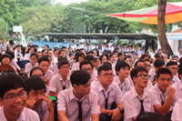 TPHCM: Ấn tượng lễ tổng kết năm học của học sinh THPT Phú Nhuận ảnh 3