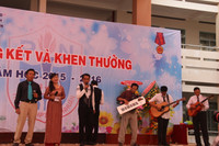 TPHCM: Ấn tượng lễ tổng kết năm học của học sinh THPT Phú Nhuận ảnh 1