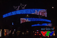 Đêm Hà Nội rực rỡ dịp kỷ niệm 70 năm Quốc khánh ảnh 5