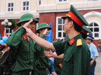 Hàng nghìn thanh niên Hà Nội nhập ngũ quân đội ảnh 4