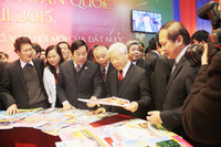 Tưng bừng hội báo Xuân toàn quốc 2015 ảnh 3