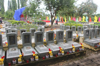 Công đoàn Giáo dục Việt Nam viếng Khu tưởng niệm Liệt sỹ nhà giáo ảnh 3