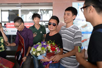 Bằng Kiều được fans Hà Nội chào đón nồng nhiệt ảnh 8