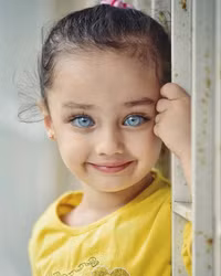 Những đôi mắt đẹp có thể thôi miên bạn ngay lập tức