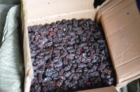 Dong goi mut ban nghi tu Trung Quoc de ban ra thi truong dip Tet - Anh 3