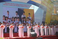 TPHCM: Kỷ niệm 60 năm thành lập Trường THPT Trưng Vương ảnh 9