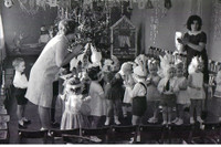 Hinh anh cuc hay ho ve nha tre mau giao o Lien Xo - Anh 1