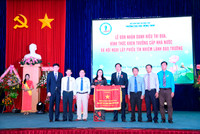 Trường ĐH Đồng Tháp đón nhận danh hiệu thi đua khen thưởng cấp Nhà nước ảnh 2