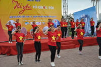 Sinh viên Hà Tĩnh sôi nổi ngày hội Tôi yêu Tổ quốc tôi ảnh 1 Sinh viên Hà Tĩnh sôi nổi ngày hội Tôi yêu Tổ quốc tôi ảnh 1