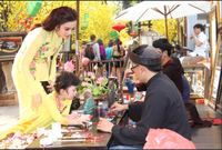 Những ông đồ... điển trai đất Sài thành ảnh 7