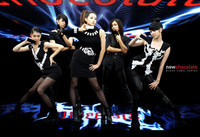 Mỹ nhân Kpop sexy nghẹt thở với mốt quần da ôm sát 