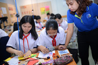 Món quà ý nghĩa tặng thầy cô từ phòng học STEM ảnh 5