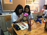 Món quà ý nghĩa tặng thầy cô từ phòng học STEM ảnh 6