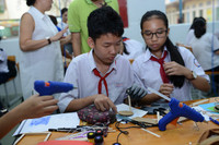 Món quà ý nghĩa tặng thầy cô từ phòng học STEM ảnh 2