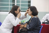 Món quà đặc biệt của cựu học sinh dành tặng thầy cô ảnh 4