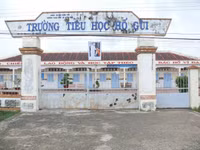 Công tác chuẩn bị ứng phó với bão số 12 của ngư dân Cà Mau ảnh 1