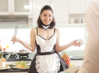 4 nữ đầu bếp xinh đẹp của màn ảnh Việt ảnh 1 Nữ đầu bếp quái chiêu Lê Khánh.