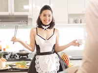 Nữ đầu bếp quái chiêu Lê Khánh.