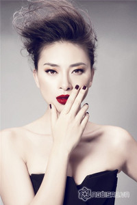 Những mỹ nữ “thừa sắc, dư tài” của showbiz Việt