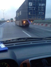 Quẳng lên tường FB những... nụ cười ảnh 4