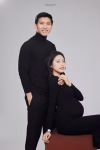 Mẹ vợ Đoàn Văn Hậu phản ứng đáng yêu trước tin con gái mang thai