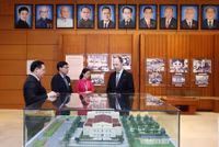 Chủ tịch Quốc hội Vương Đình Huệ đón và hội đàm với Chủ tịch Quốc hội Phần Lan