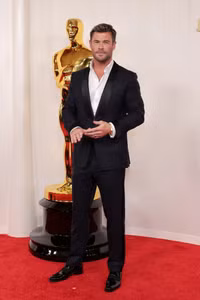 Dương Tử Quỳnh và dàn mỹ nhân lộng lẫy trên thảm đỏ Oscar 2024