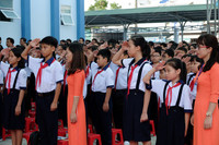 Niềm vui trường mới ảnh 2