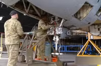 Australia không thương tiếc “xẻ thịt” sát thủ săn ngầm P-3C ảnh 3