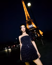 Á hậu Kim Duyên đọ sắc cùng 'nữ hoàng thảm đỏ' Phạm Băng Băng tại Pháp