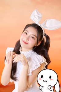 Con gái MC Quyền Linh gây sốc khi nói về dự định du học