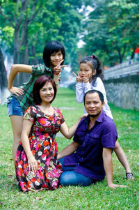 Gia đình hạnh phúc của diễn viên Anh Tuấn - Nguyệt Hằng 4