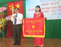 Cần Thơ: Họp mặt kỷ niệm 32 năm ngày Nhà giáo Việt Nam ảnh 3 Cần Thơ: Họp mặt kỷ niệm 32 năm ngày Nhà giáo Việt Nam ảnh 3