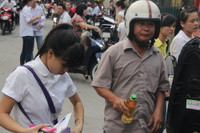 Đề Hóa phân loại cao, đề Văn giàu cảm xúc ảnh 61