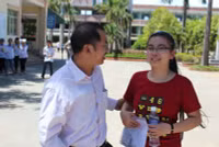 Đề Hóa phân loại cao, đề Văn giàu cảm xúc ảnh 28