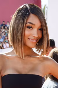 15 mỹ nhân quyến rũ nhất thảm đỏ năm 2014